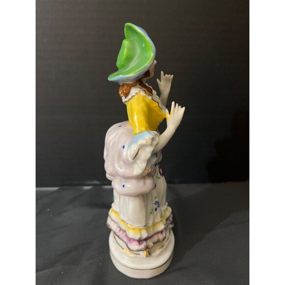 Vintage Hand Painted Porcelain Victorian Lady Figurine Delicate by Fern Japan - Picture 6 of 8